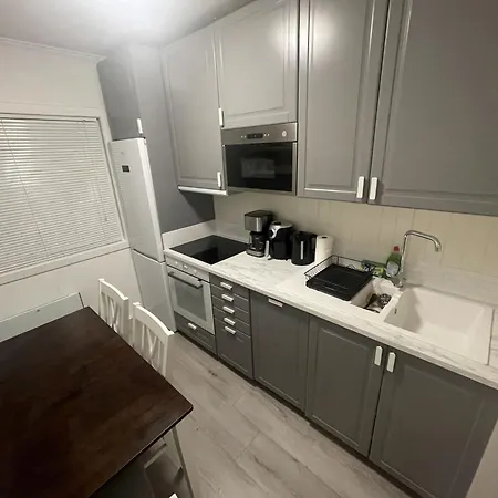 2 Bedroom Leilighet Lillehammer